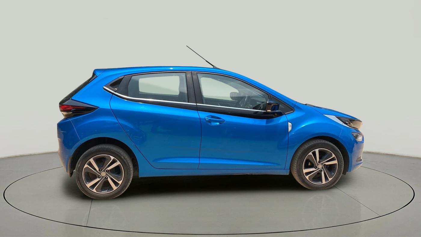 2021 Tata ALTROZ XZ PETROL, Petrol, Manual, 46,752 km, Right Side View