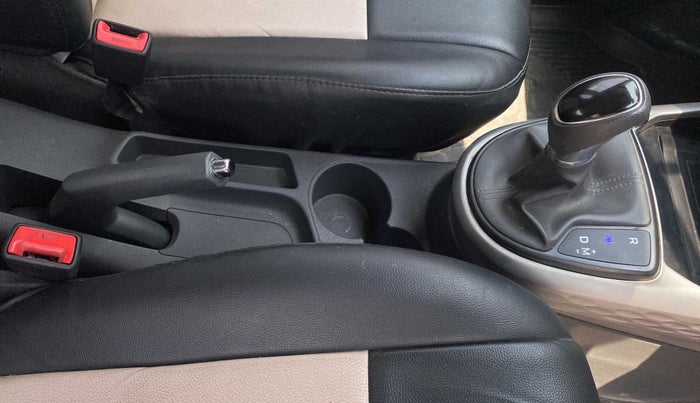 2020 Hyundai GRAND I10 NIOS ASTA AMT 1.2 KAPPA VTVT, Petrol, Automatic, 45,834 km, Gear Lever