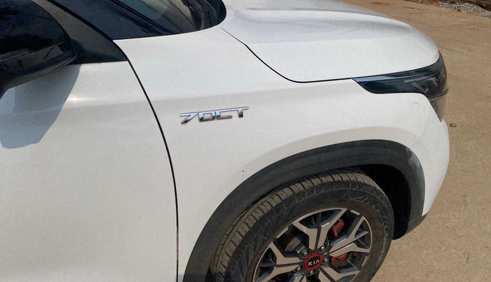 2021 KIA SELTOS GTX PLUS 1.4 PETROL DCT DUAL TONE, Petrol, Automatic, 30,414 km, Right fender - Minor scratches