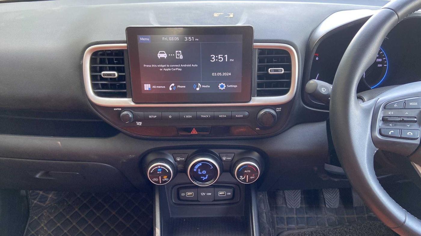 2022 Hyundai VENUE SX 1.5 CRDI, Diesel, Manual, 28,717 km, Air Conditioner