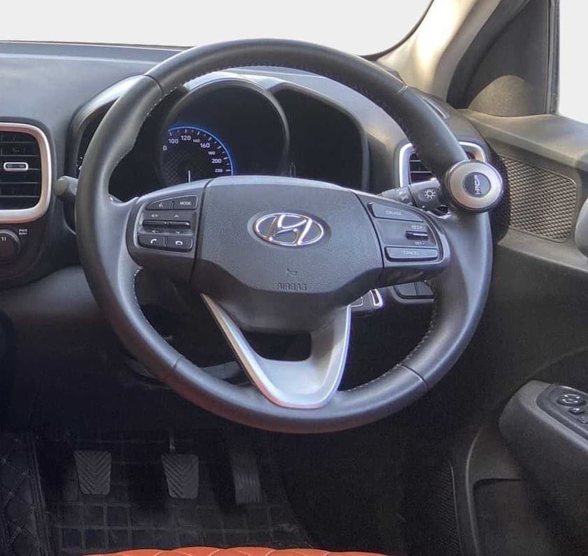 2022 Hyundai VENUE SX 1.5 CRDI, Diesel, Manual, 28,717 km, Steering Wheel Close Up