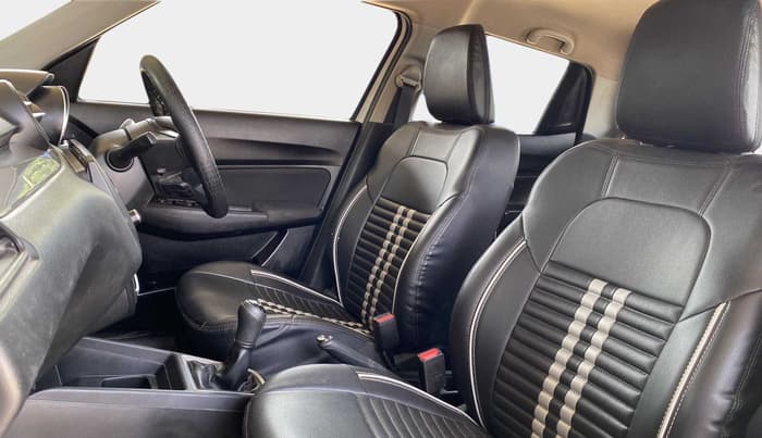 2018 Maruti Swift VXI, Petrol, Manual, 21,361 km, Right Side Front Door Cabin