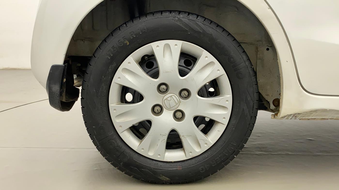 2014 Honda Brio S MT, Petrol, Manual, 83,024 km, Right Rear Wheel