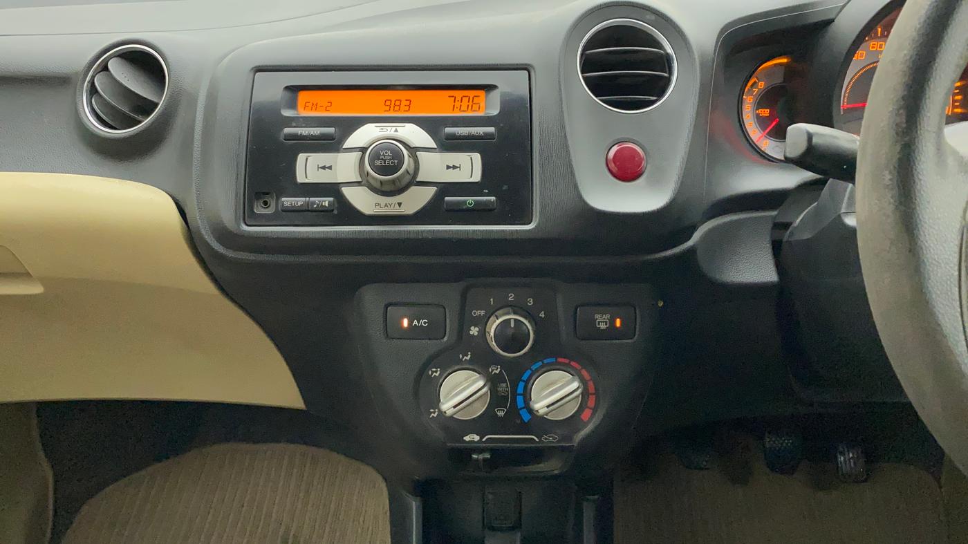 2014 Honda Brio S MT, Petrol, Manual, 83,024 km, Air Conditioner