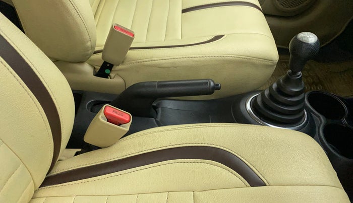 2013 Honda Brio S MT, Petrol, Manual, 89,337 km, Gear Lever