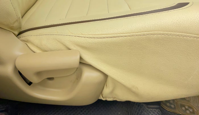 2013 Honda Brio S MT, Petrol, Manual, 89,337 km, Driver Side Adjustment Panel