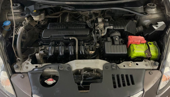 2015 Honda Amaze 1.2L I-VTEC SX, Petrol, Manual, 1,00,201 km, Engine View