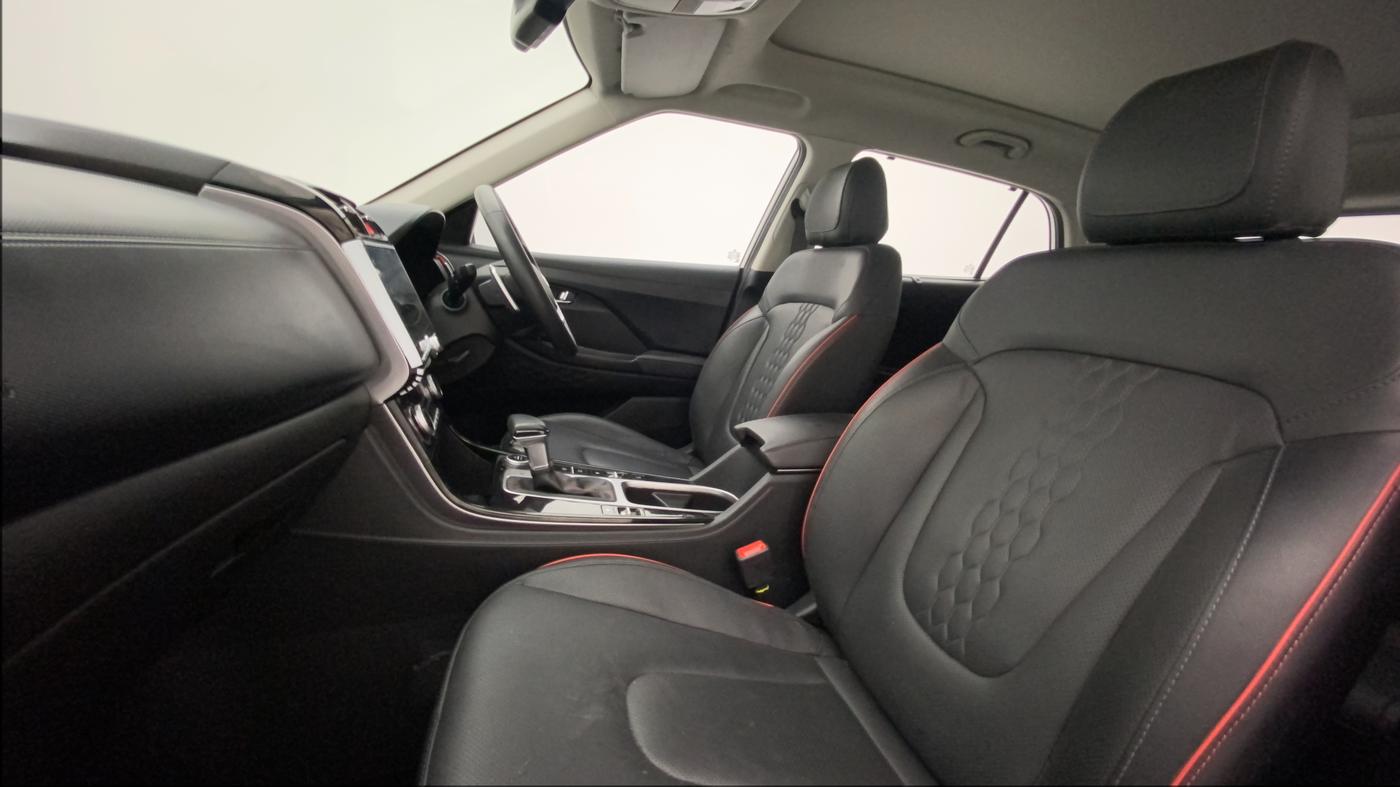 2022 Hyundai Creta SX (O) 1.4 TURBO DCT, Petrol, Automatic, 8,909 km, Right Side Front Door Cabin
