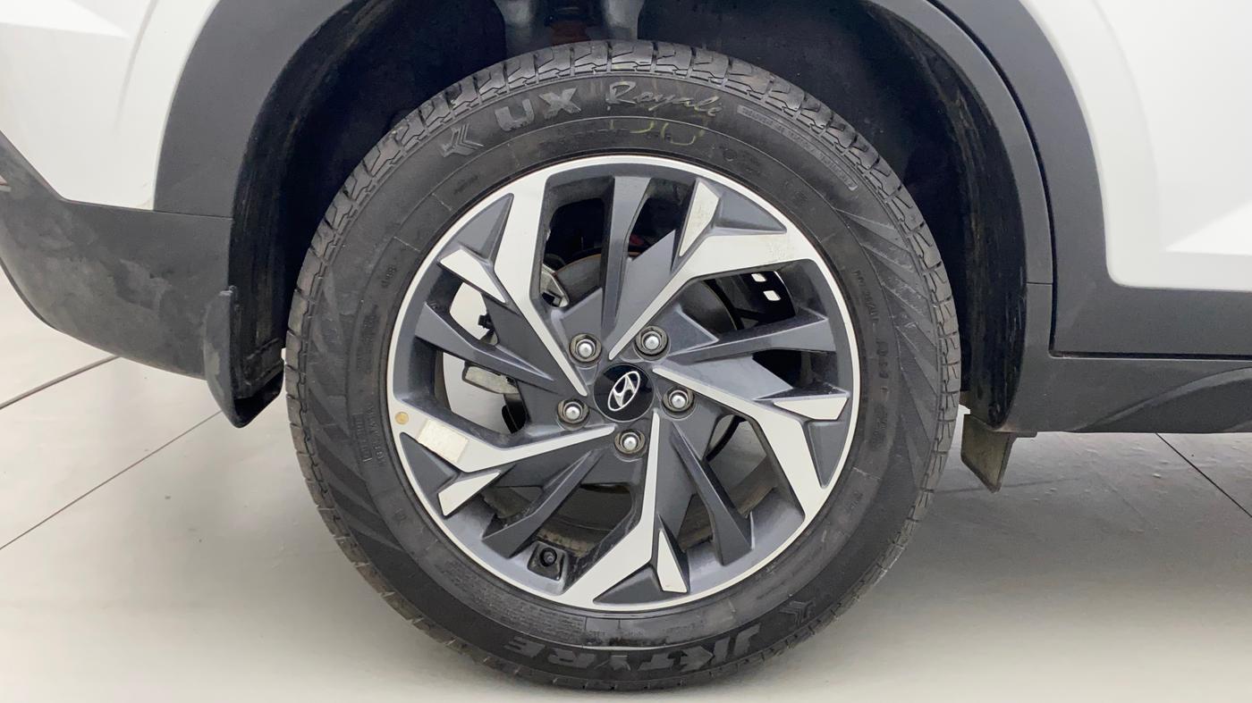 2022 Hyundai Creta SX (O) 1.4 TURBO DCT, Petrol, Automatic, 8,909 km, Right Rear Wheel