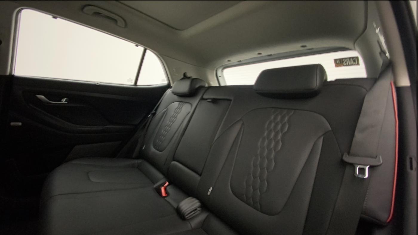 2022 Hyundai Creta SX (O) 1.4 TURBO DCT, Petrol, Automatic, 8,909 km, Right Side Rear Door Cabin