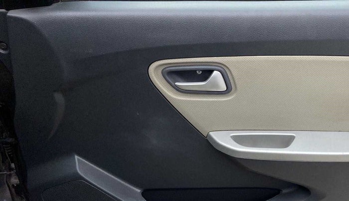 2016 Maruti Alto K10 VXI AMT, Petrol, Automatic, 23,803 km, Driver Side Door Panels Control
