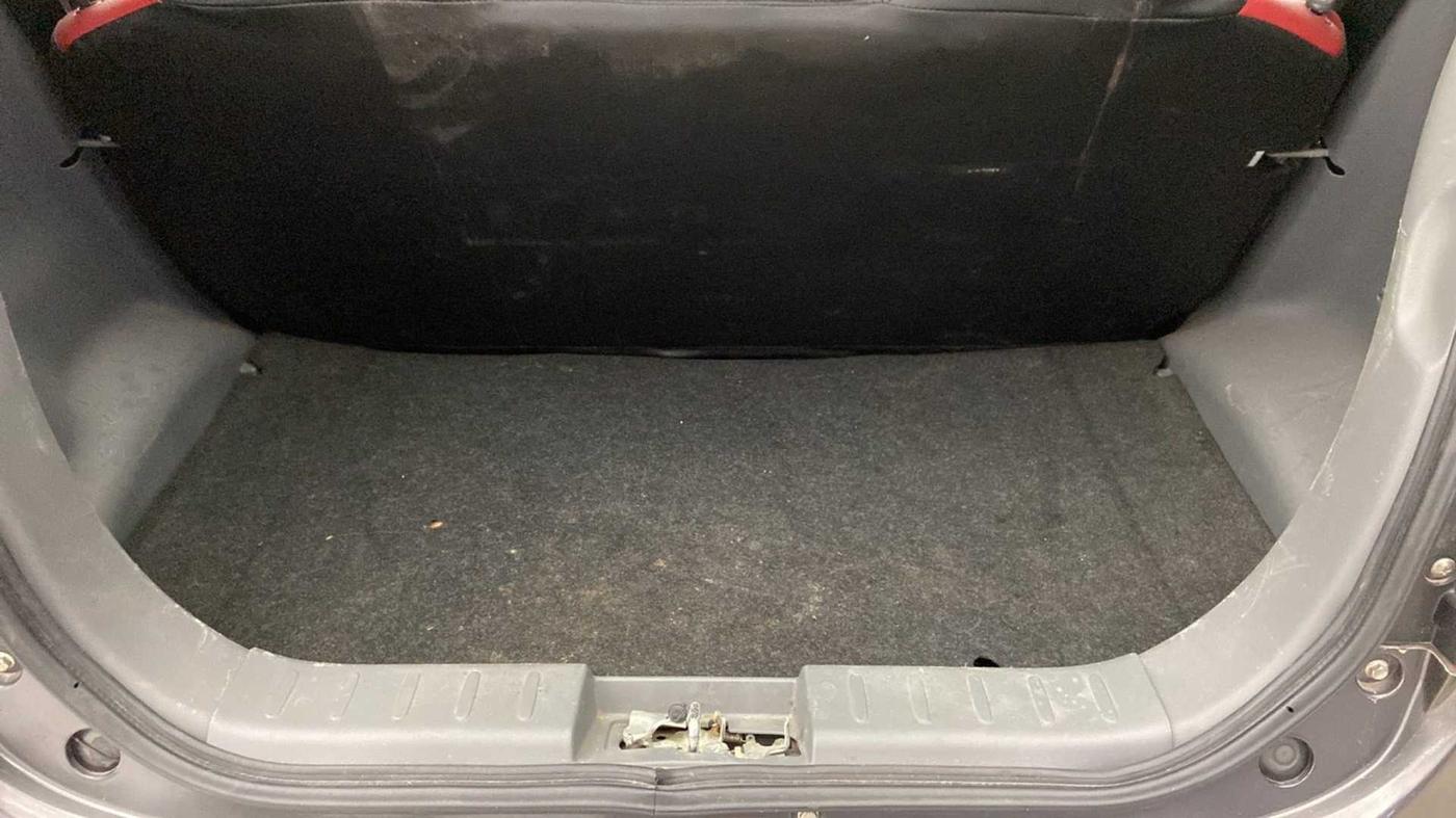 2016 Maruti Alto 800 LXI, Petrol, Manual, 5,514 km, Boot Inside