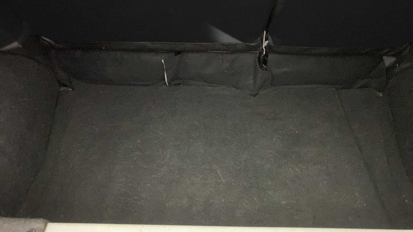 2019 Maruti New Wagon-R VXI 1.0, Petrol, Manual, 16,552 km, Boot Inside