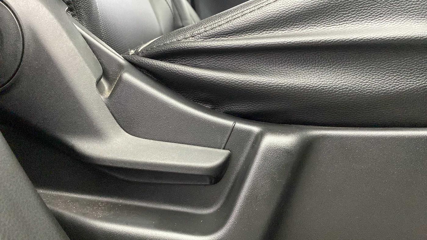2019 Maruti New Wagon-R VXI 1.0, Petrol, Manual, 16,552 km, Driver Side Adjustment Panel