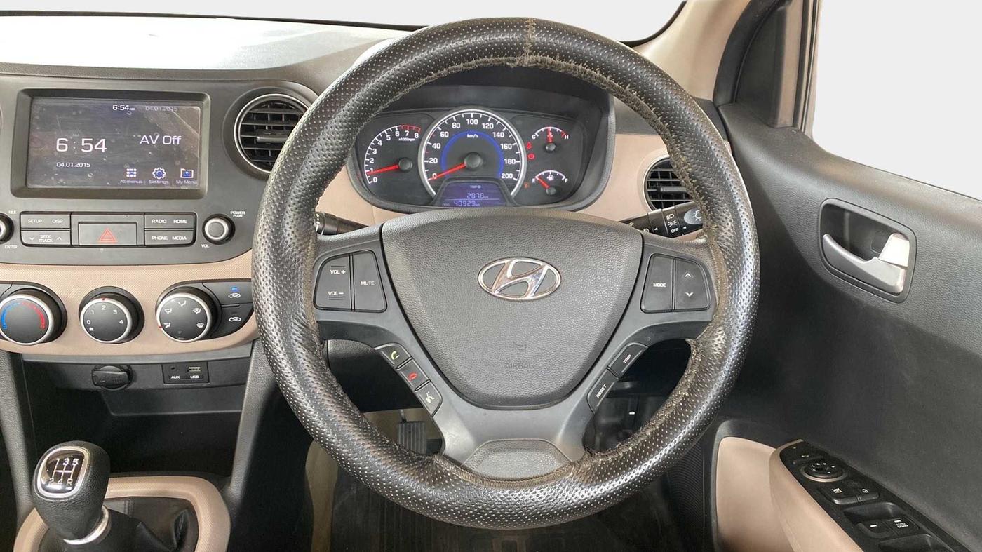 2018 Hyundai Grand i10 SPORTZ 1.2 KAPPA VTVT, Petrol, Manual, 40,898 km, Steering Wheel Close Up