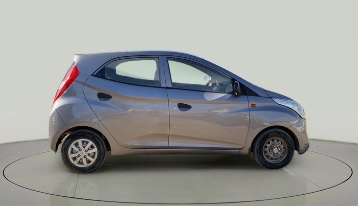 2013 Hyundai Eon D-LITE+, Petrol, Manual, 69,300 km, Right Side View