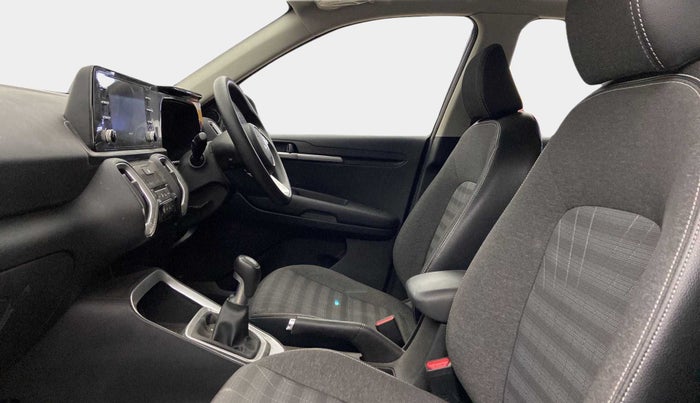 2022 KIA SONET HTK PLUS 1.0 IMT, Petrol, Manual, 32,272 km, Right Side Front Door Cabin