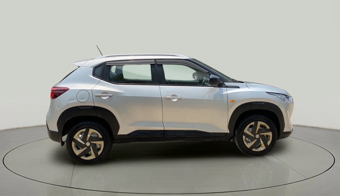 2021 Nissan MAGNITE XE, Petrol, Manual, 27,037 km, Right Side View