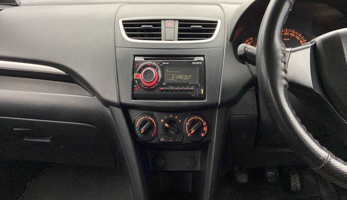 2017 Maruti Swift LXI (O), Petrol, Manual, 55,771 km, Air Conditioner