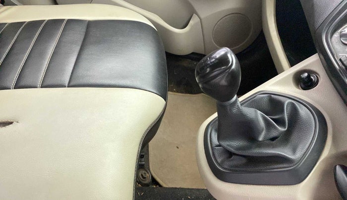 2017 Datsun Go Plus T, Petrol, Manual, 64,944 km, Gear Lever