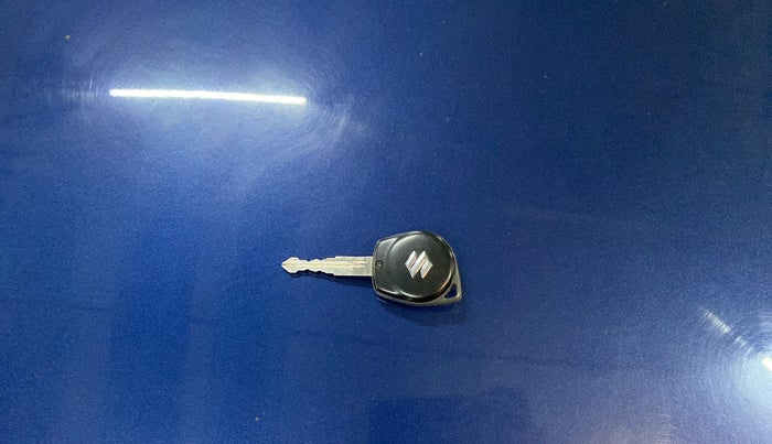 2019 Maruti Ciaz SIGMA 1.5 SHVS MT  PETROL, Petrol, Manual, 20,254 km, Key Close Up