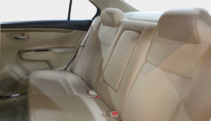 2019 Maruti Ciaz SIGMA 1.5 SHVS MT  PETROL, Petrol, Manual, 20,254 km, Right Side Rear Door Cabin