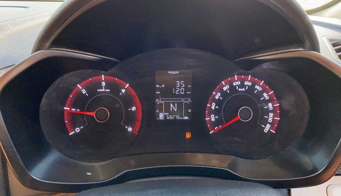 2019 Mahindra XUV300 W4 1.5 DIESEL, Diesel, Manual, 68,545 km, Odometer Image
