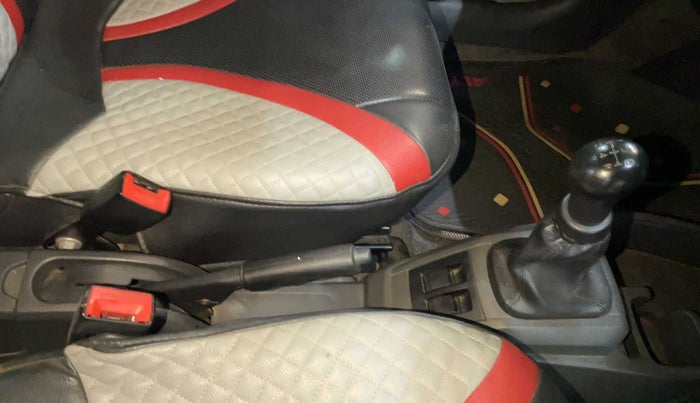 2018 Maruti Alto 800 LXI, Petrol, Manual, 69,591 km, Gear Lever