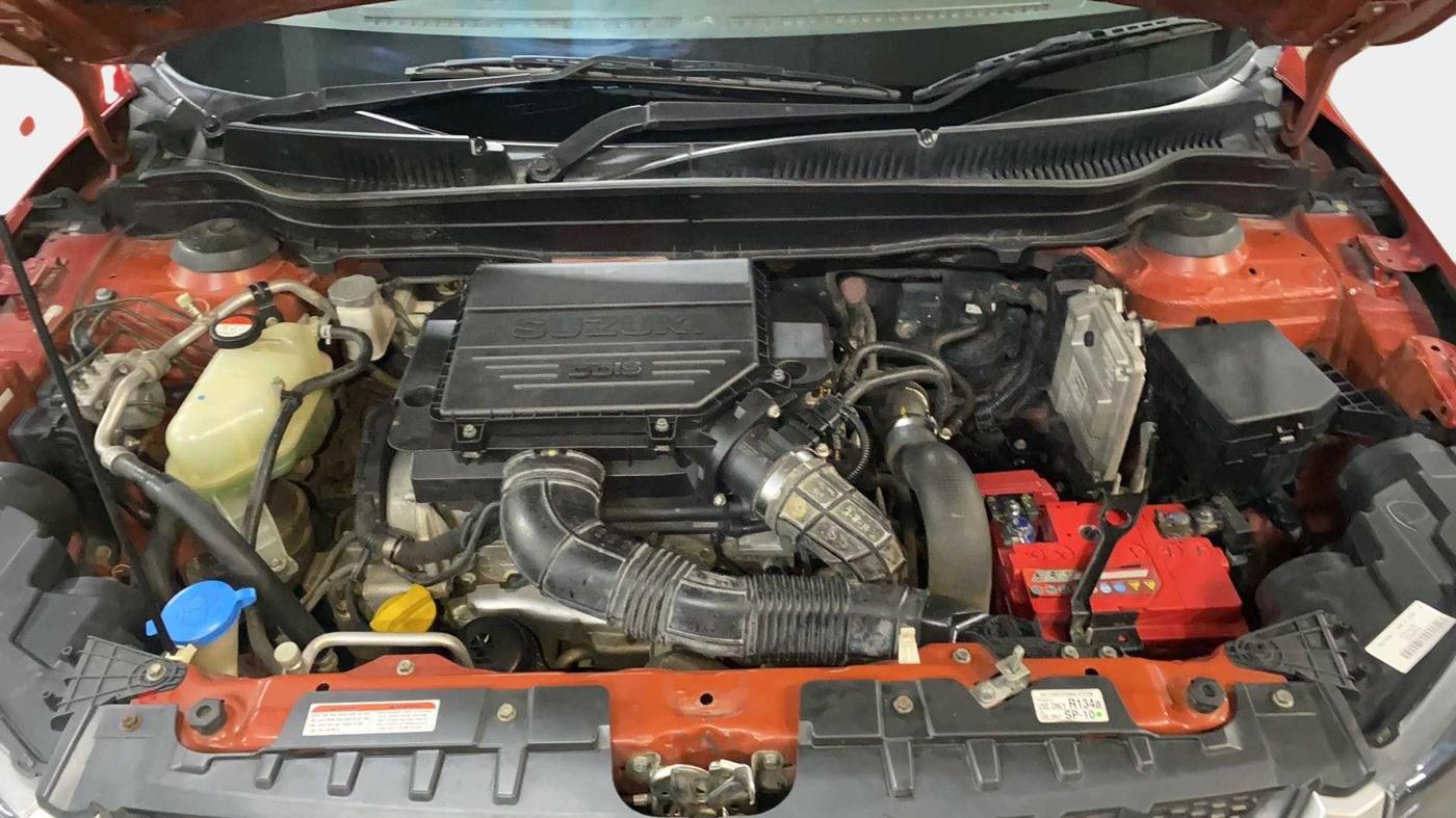 2017 Maruti Vitara Brezza VDI (O), Diesel, Manual, 1,00,522 km, Open Bonet