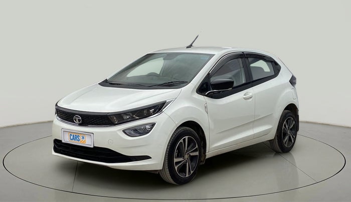 2023 Tata ALTROZ XZ PETROL, Petrol, Manual, 16,595 km, Left Front Diagonal