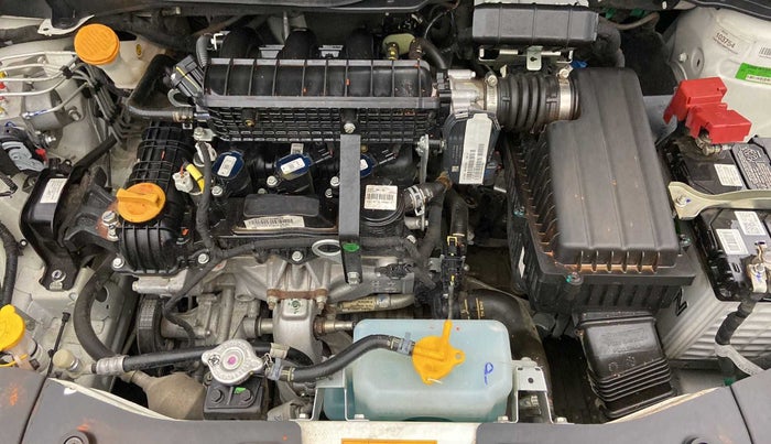 2023 Tata ALTROZ XZ PETROL, Petrol, Manual, 16,595 km, Open Bonet