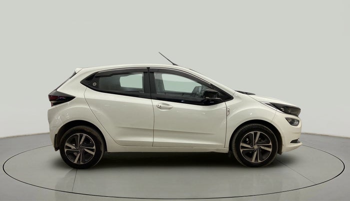 2023 Tata ALTROZ XZ PETROL, Petrol, Manual, 16,595 km, Right Side View