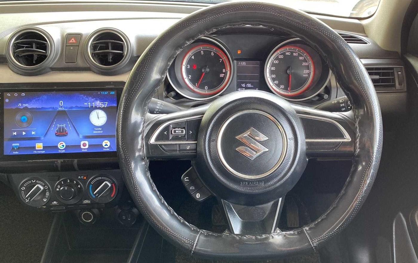 2021 Maruti Swift VXI, Petrol, Manual, 46,192 km, Steering Wheel Close Up
