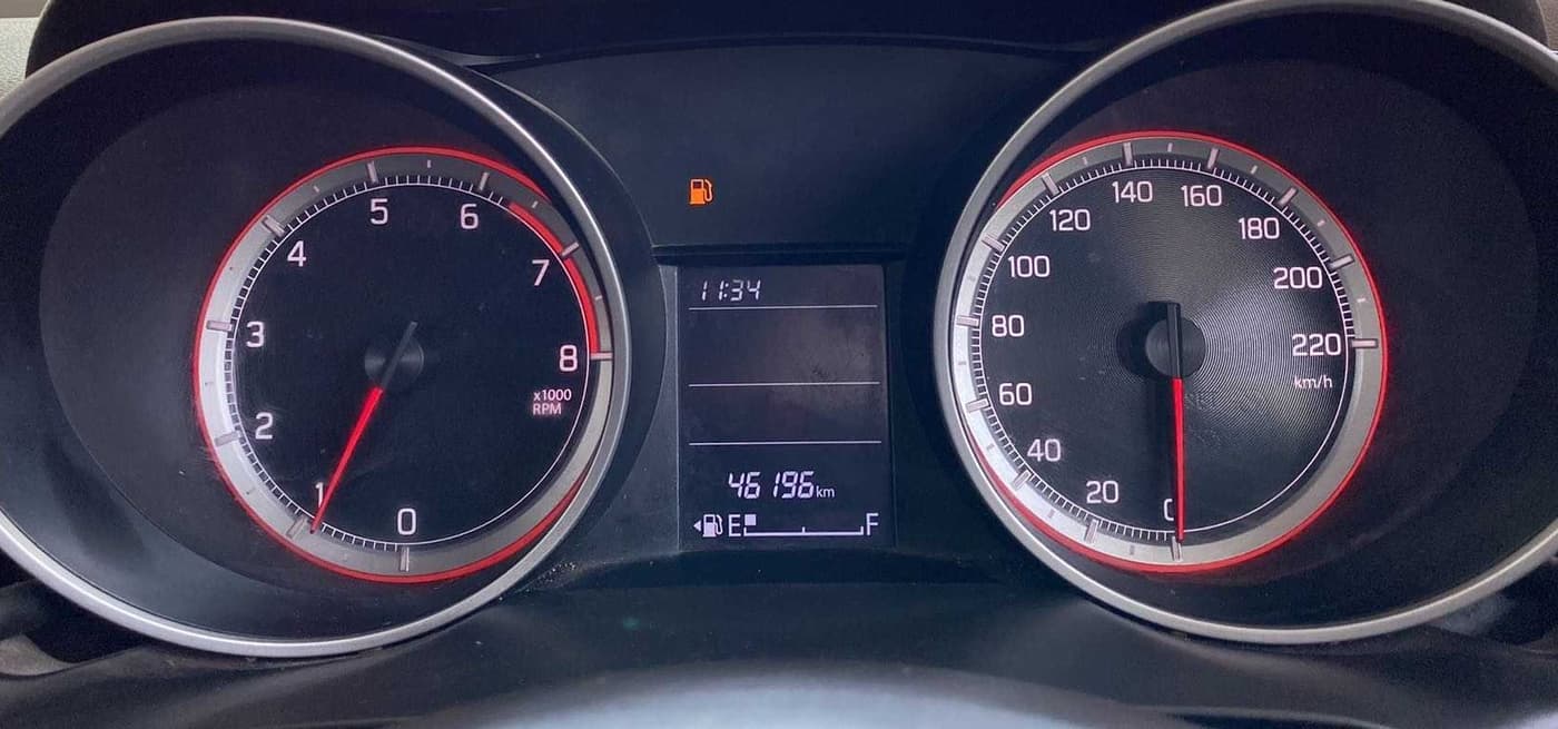 2021 Maruti Swift VXI, Petrol, Manual, 46,192 km, Odometer Image