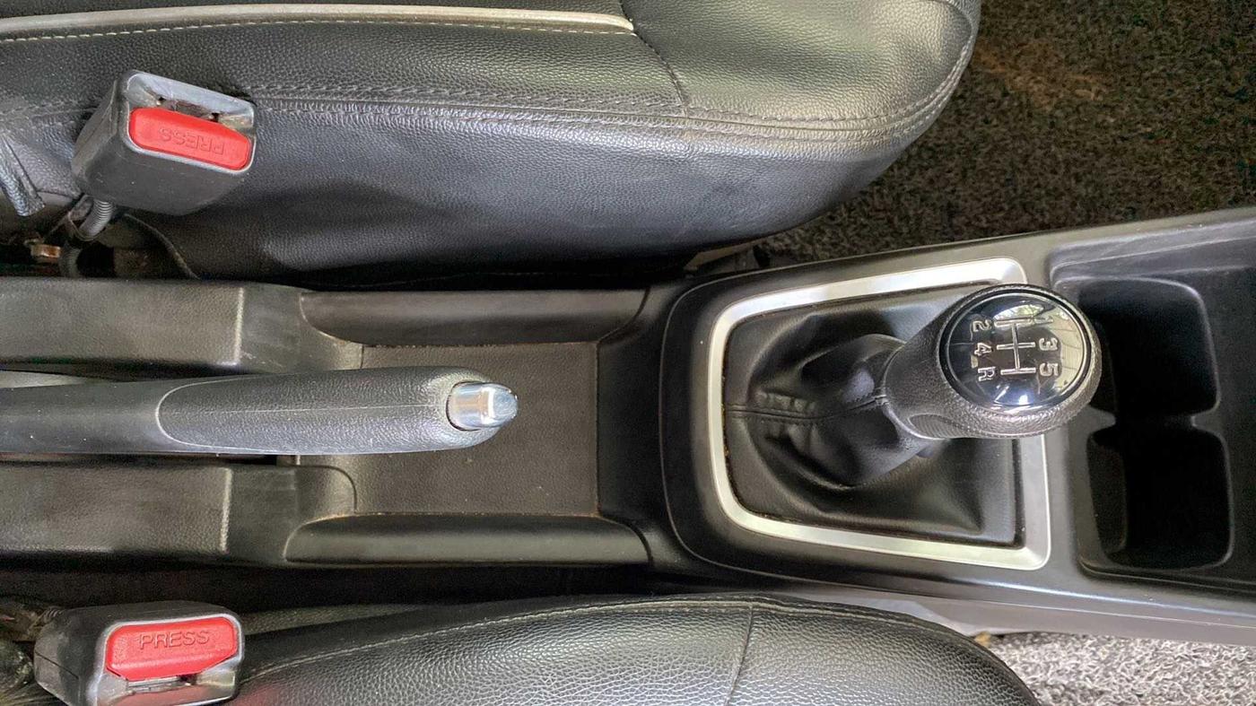 2021 Maruti Swift VXI, Petrol, Manual, 46,192 km, Gear Lever