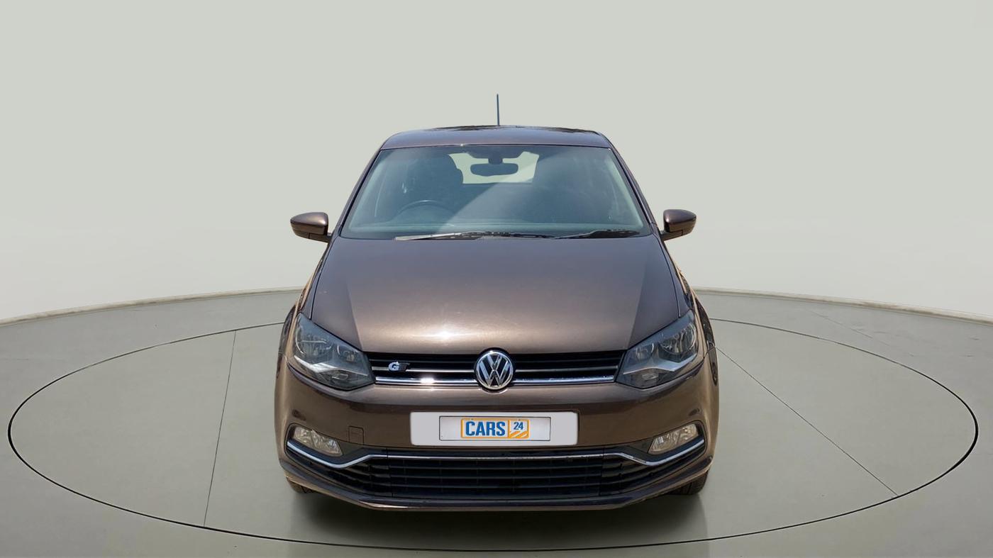 2017 Volkswagen Polo HIGHLINE1.2L, Petrol, Manual, 1,00,853 km, Front