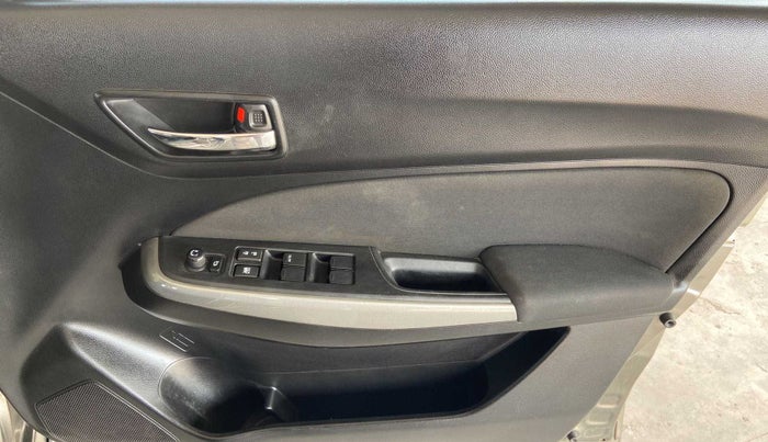 2018 Maruti Swift ZXI, Petrol, Manual, 44,020 km, Driver Side Door Panels Control