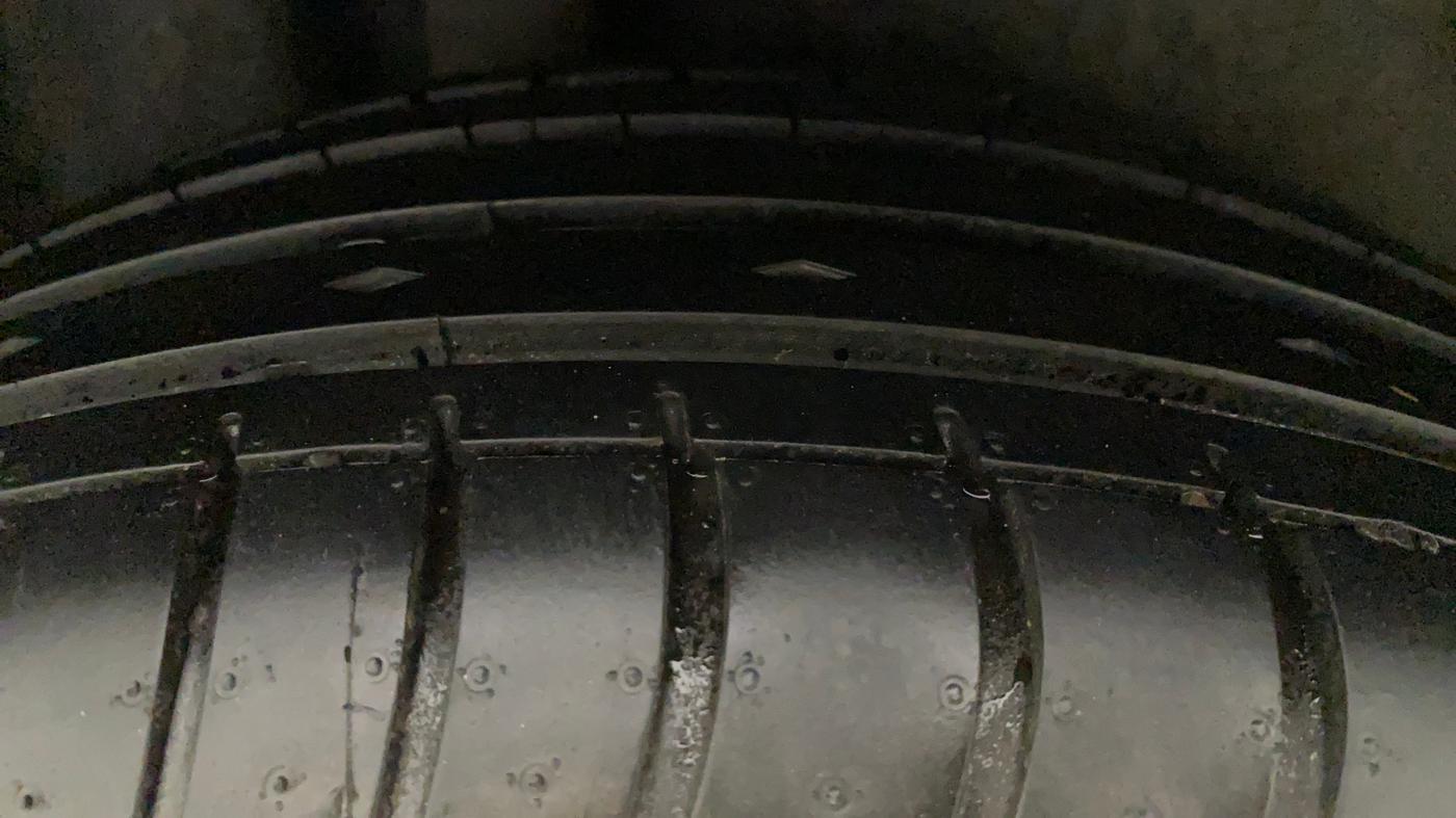 2015 Volkswagen Polo GT TSI AT, Petrol, Automatic, 96,015 km, Left Rear Tyre Tread