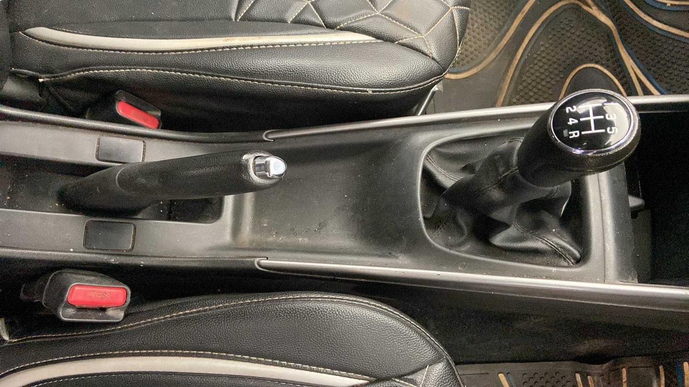 2020 Maruti Baleno ZETA PETROL 1.2, Petrol, Manual, 44,523 km, Gear Lever