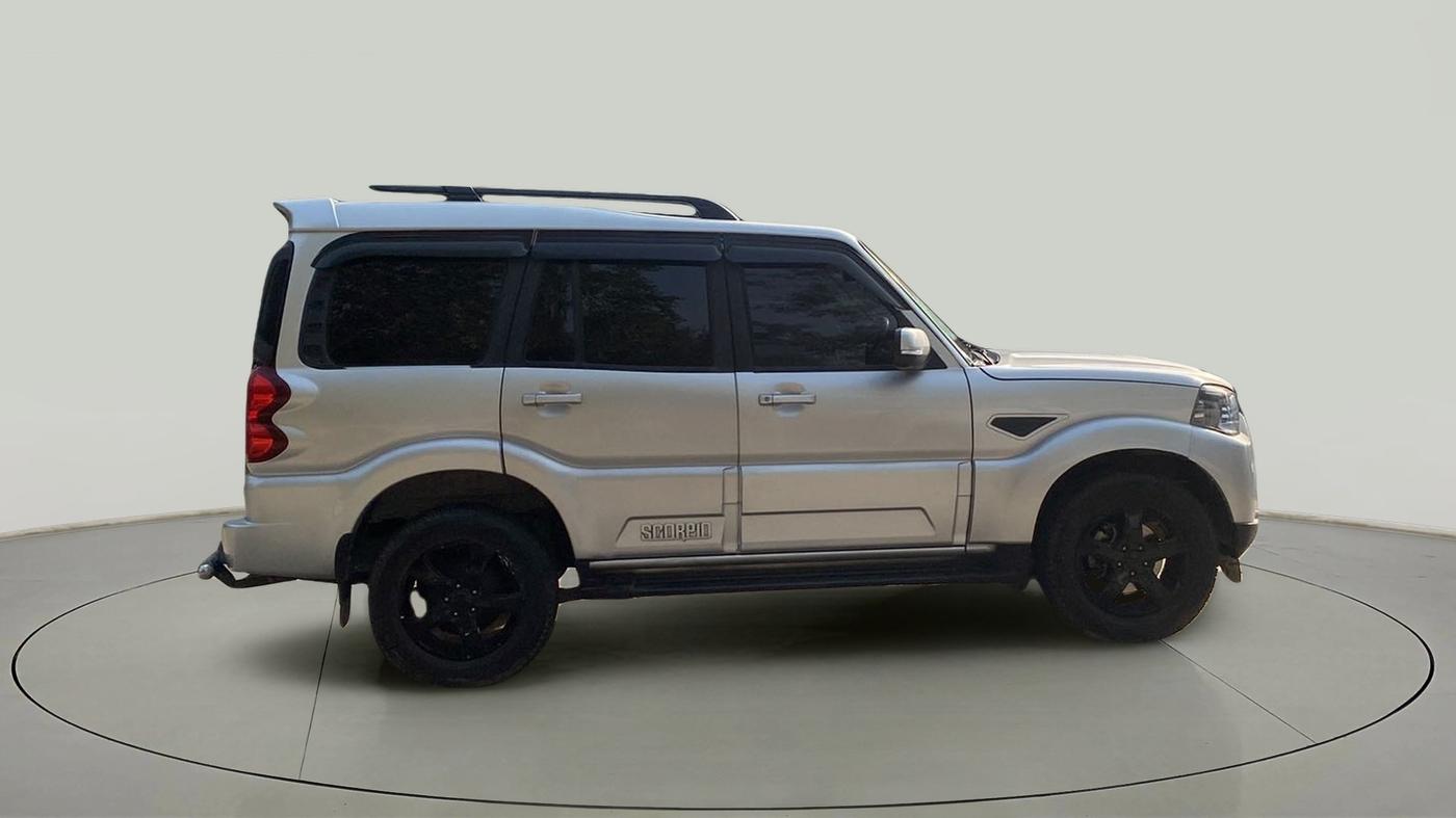 2018 Mahindra Scorpio S11 2WD, Diesel, Manual, 69,516 km, Right Side View
