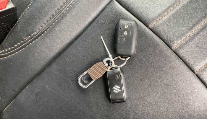 2022 Maruti XL6 ZETA MT, Petrol, Manual, 23,325 km, Key Close Up