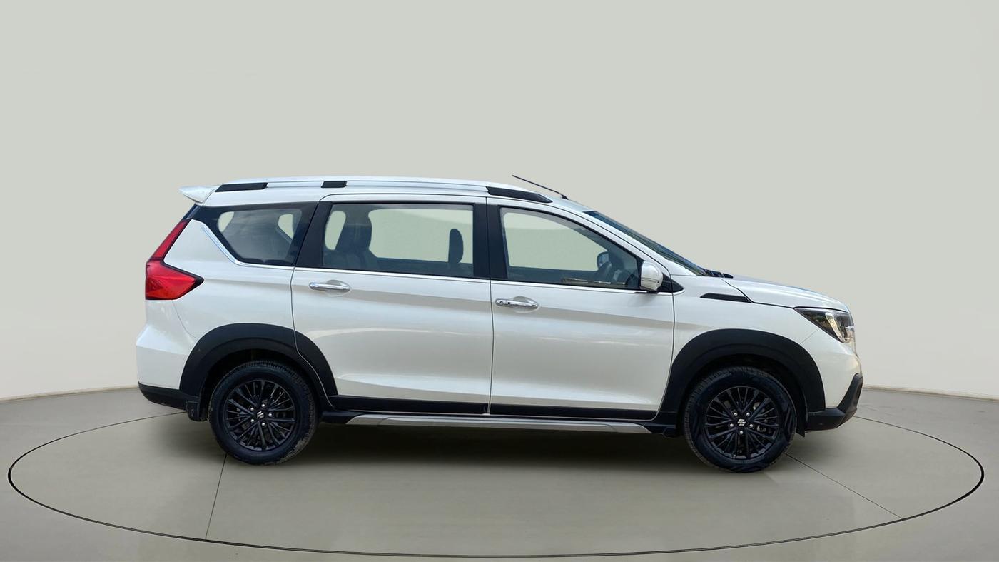 2022 Maruti XL6 ZETA MT, Petrol, Manual, 23,325 km, Right Side