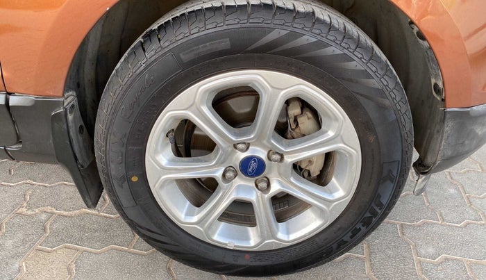 2018 Ford Ecosport TITANIUM + 1.5L PETROL AT, Petrol, Automatic, 36,905 km, Right front tyre - Tyre dimensions are different from each other