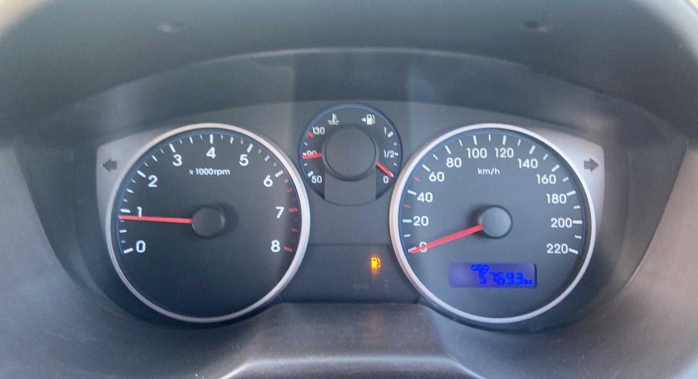 2014 Hyundai i20 MAGNA 1.2, Petrol, Manual, 57,670 km, Odometer Image