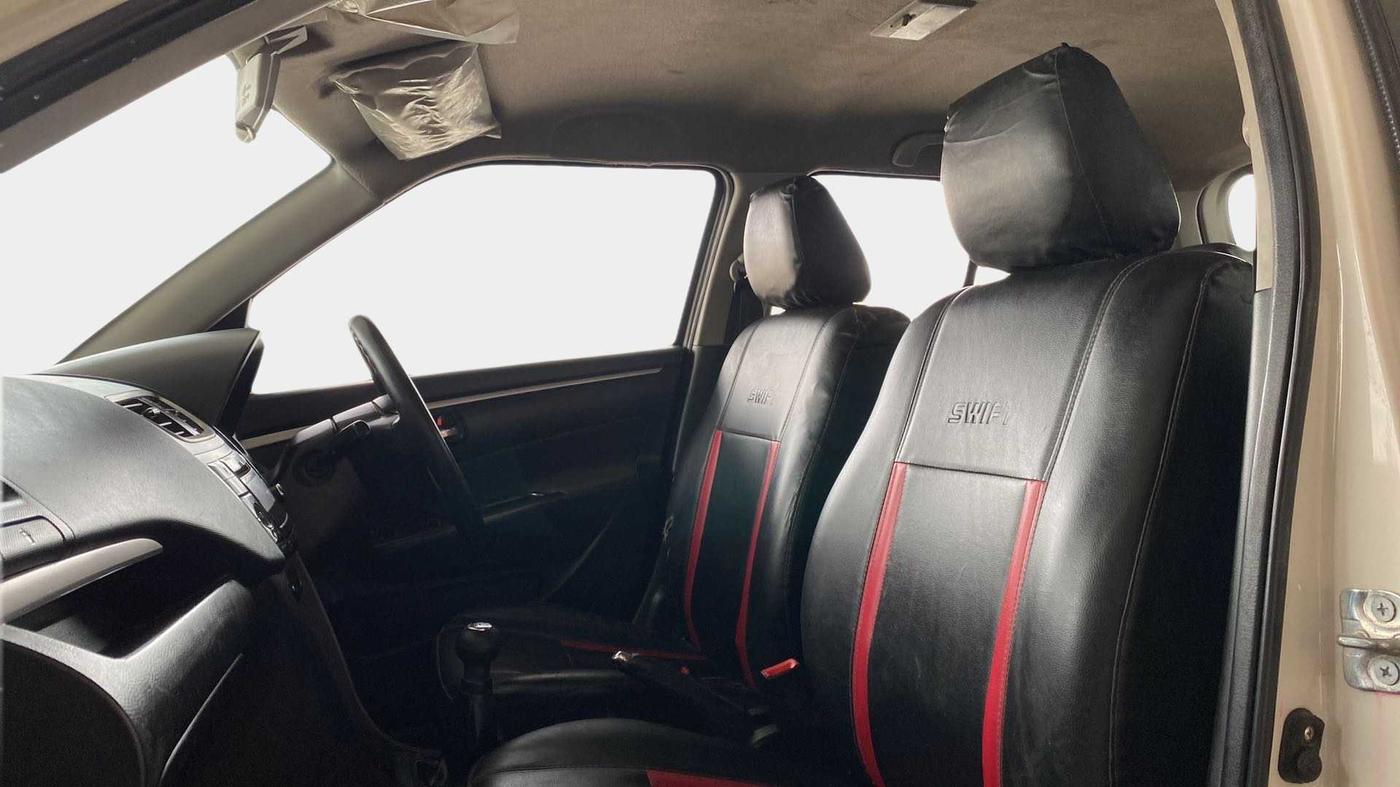 2015 Maruti Swift VXI, Petrol, Manual, 55,370 km, Right Side Front Door Cabin