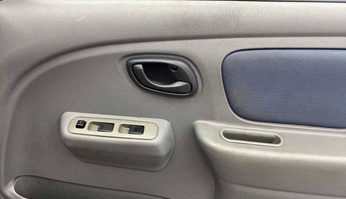 2013 Maruti Alto K10 VXI, Petrol, Manual, 34,641 km, Driver Side Door Panels Control