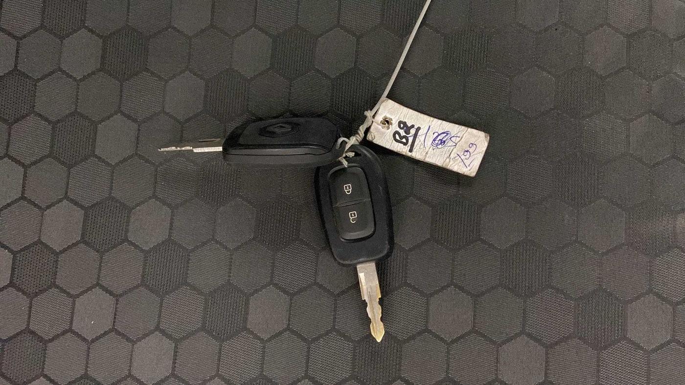 2019 Renault Kwid RXT 1.0 (O), Petrol, Manual, 35,099 km, Key Close Up