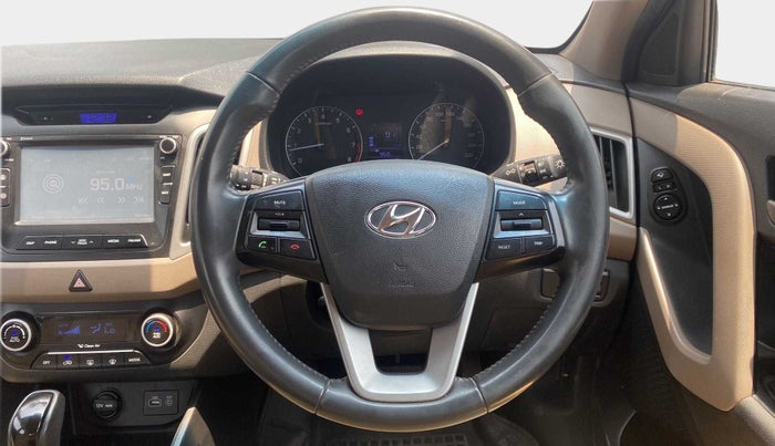 2017 Hyundai Creta SX PLUS AT 1.6 PETROL, Petrol, Automatic, 81,020 km, Steering Wheel Close Up