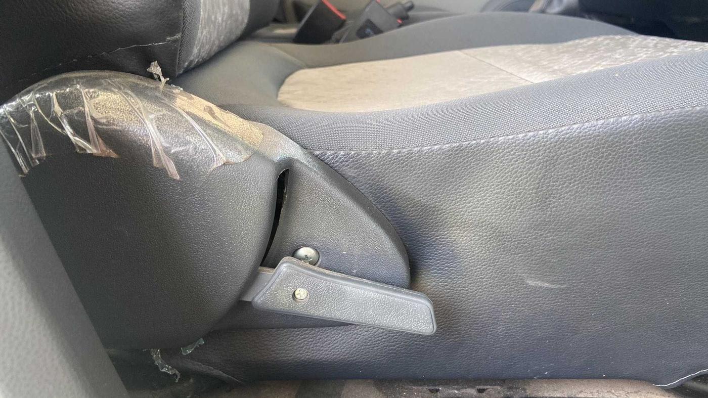 2018 Maruti Alto 800 Tour H1, Petrol, Manual, 13,577 km, Driver Side Adjustment Panel