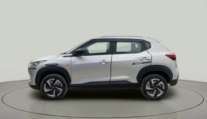 2023 Nissan MAGNITE XE, Petrol, Manual, 6,100 km, Left Side